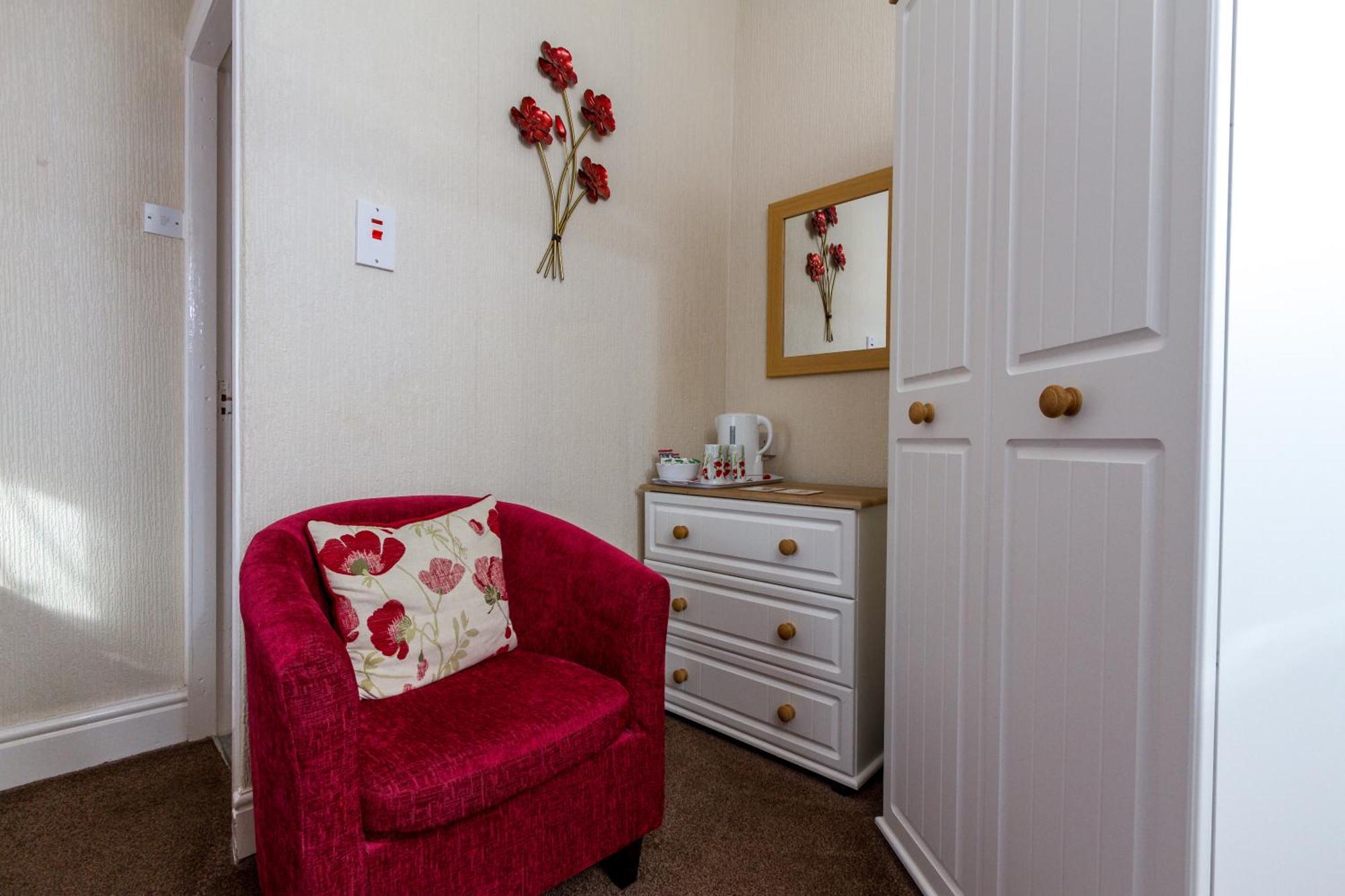 The Beechcliffe Hotel - Over 35'S Only Blackpool Camera foto