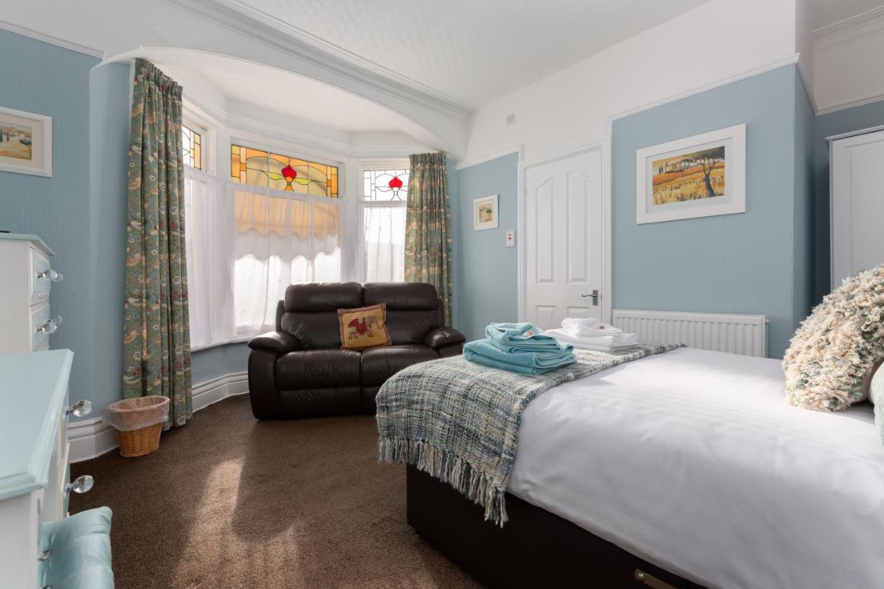 The Beechcliffe Hotel - Over 35'S Only Blackpool Esterno foto